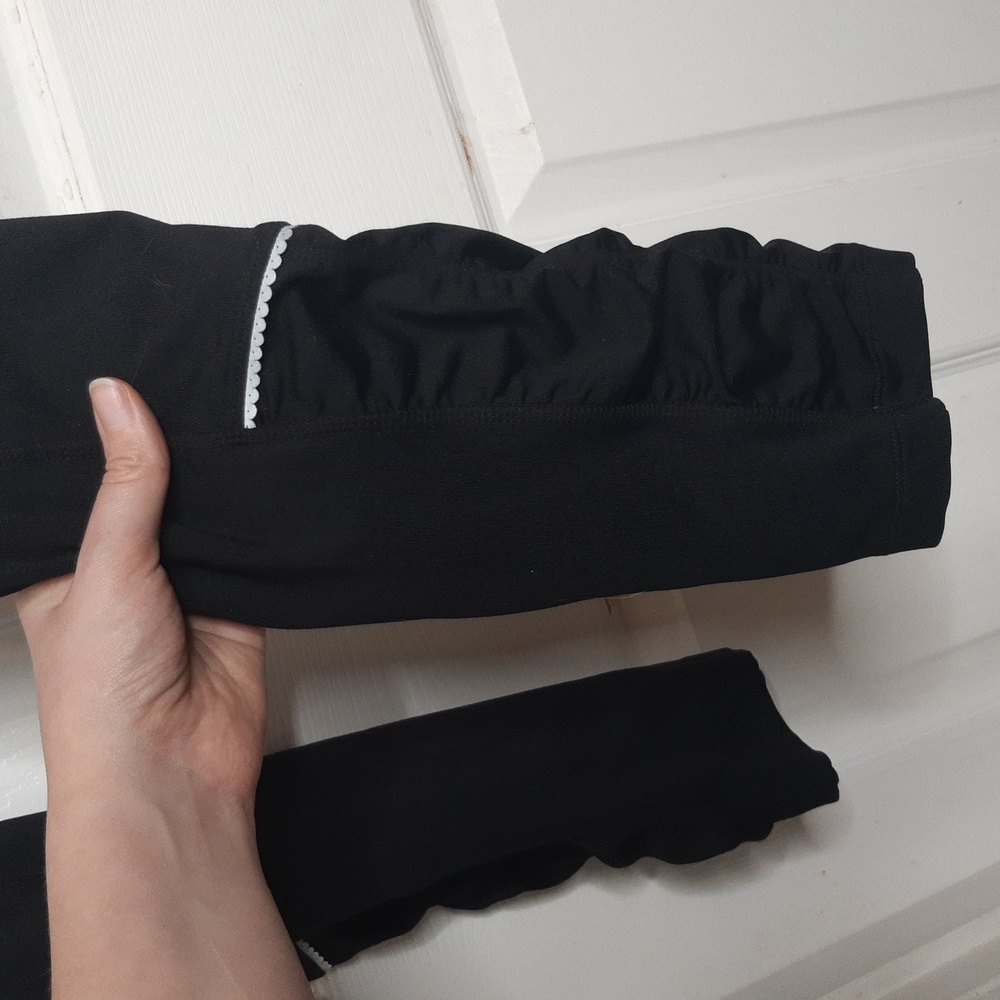 High Rise Leggings - Picture 4 of 9